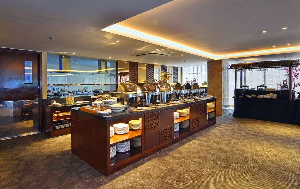 Lk Pandanaran And Serviced Hotel